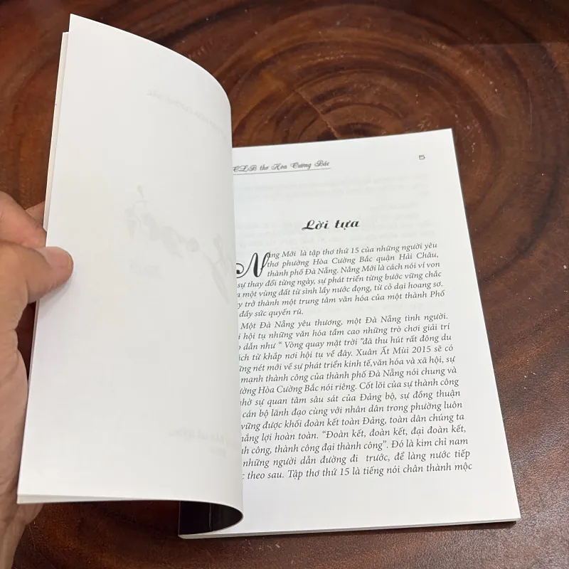 II Thơ: Nắng Mới (Tập 15) - Câu Lạc Bộ Thơ Hoà Cường Bắc - 2015 999270