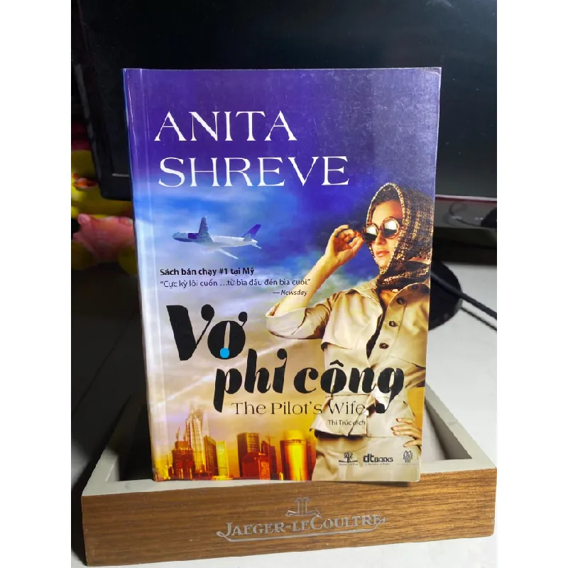 Vợ Phi Công- Tác giả Anita Shreve- NXB Thời Đại 2012- DT books và Phương Nam phát hành- Bìa mềm,khổ 14x20cm,348 trang- Sách chất lượng tốt STB1633 Blogmeo 27525 584844