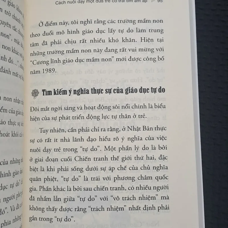 Cách Nuôi Dạy Một Đứa Trẻ  Có Trái Tim Ấm Áp
- Nobuyoshi Hirai 363535