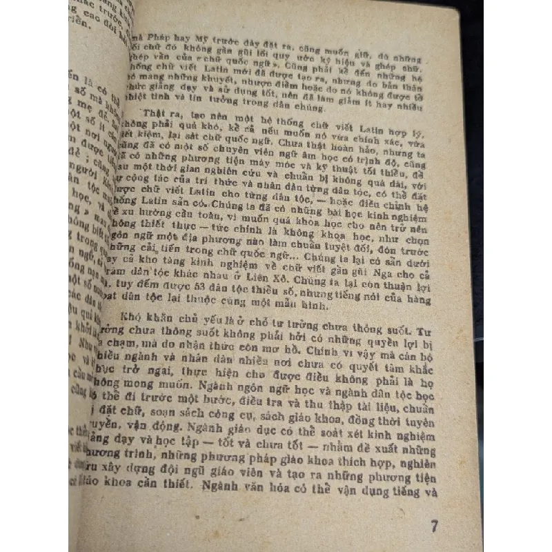 Ngôn ngữ các dân tộc thiểu số ở việt nam và chính sách ngôn ngữ - viện ngôn ngữ học 713742