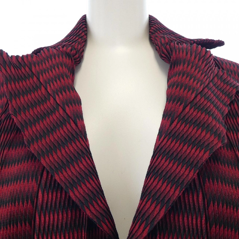 Áo khoác ISSEY MIYAKE - Hàng hiệu Authentic 824813