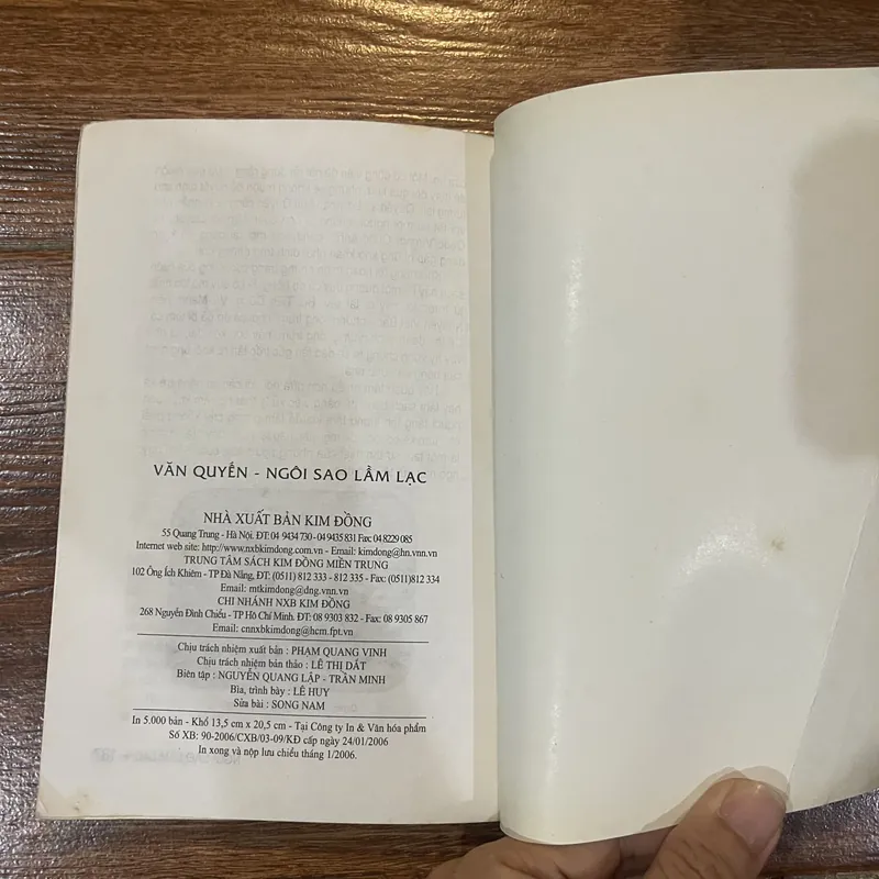 Văn Quyến - Ngôi sao lầm lạc  (k1) 729062