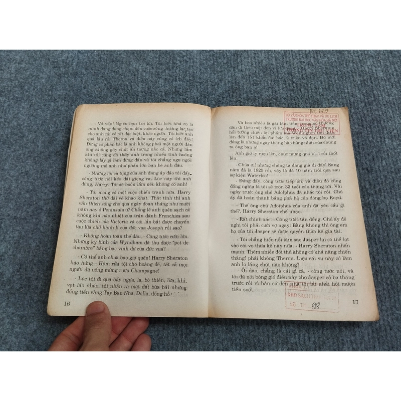 CHÀNG CÔNG TƯỚC ĐÁNG GHÉT 478637