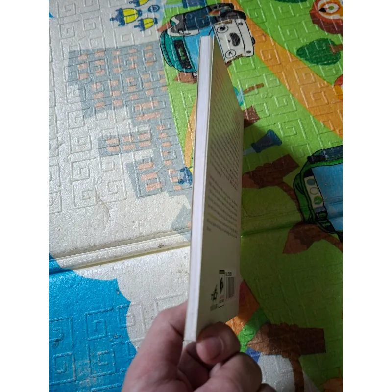 Đôi Mắt Ấy Vẫn Ở Trên Giường 792422