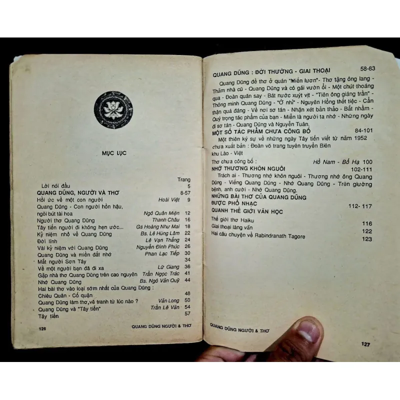 Quang Dũng: Người & Thơ, thuộc tủ sách Thế Giới Văn Học 1040345