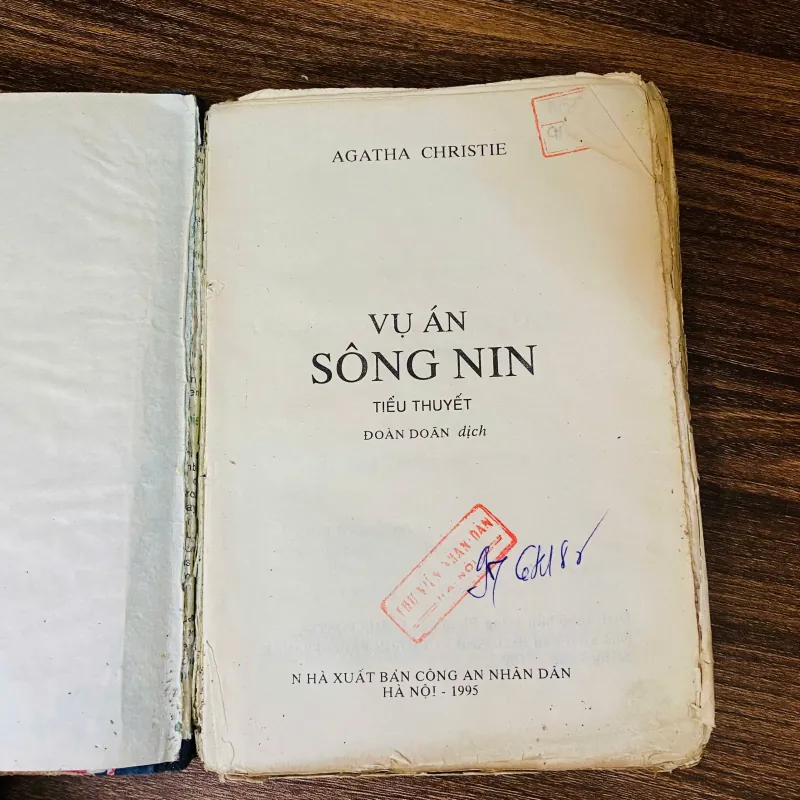 Vụ án sông Nin - Agatha Christie -nxb 1995 960896