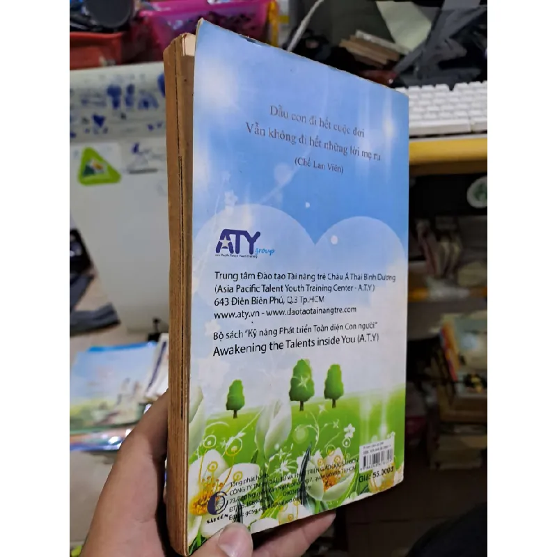 Vì con cần có mẹ - ATY - 2014 mới 80% ố - VĂN HỌC - HCM0111 628993