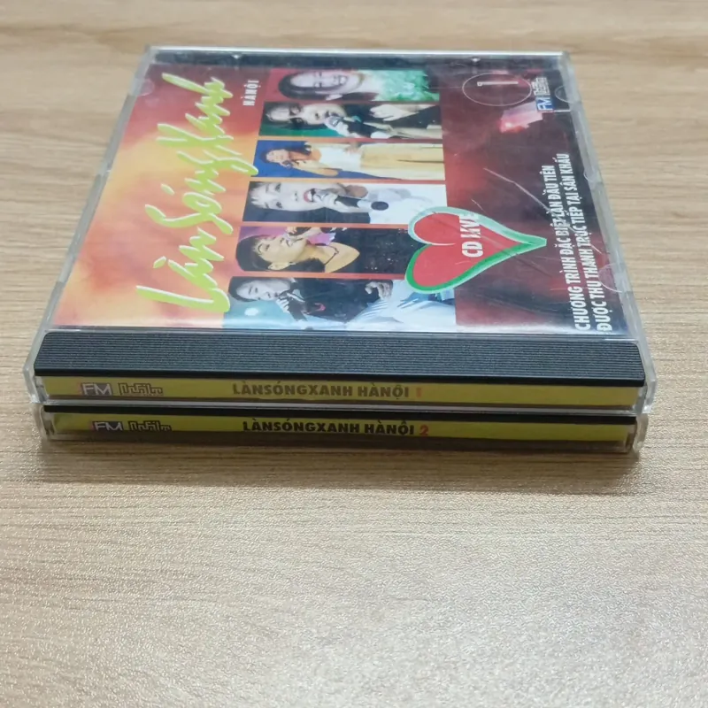 2 đĩa CD chính hãng Làn Sóng Xanh (1999) + 2 hộp đơn 961265