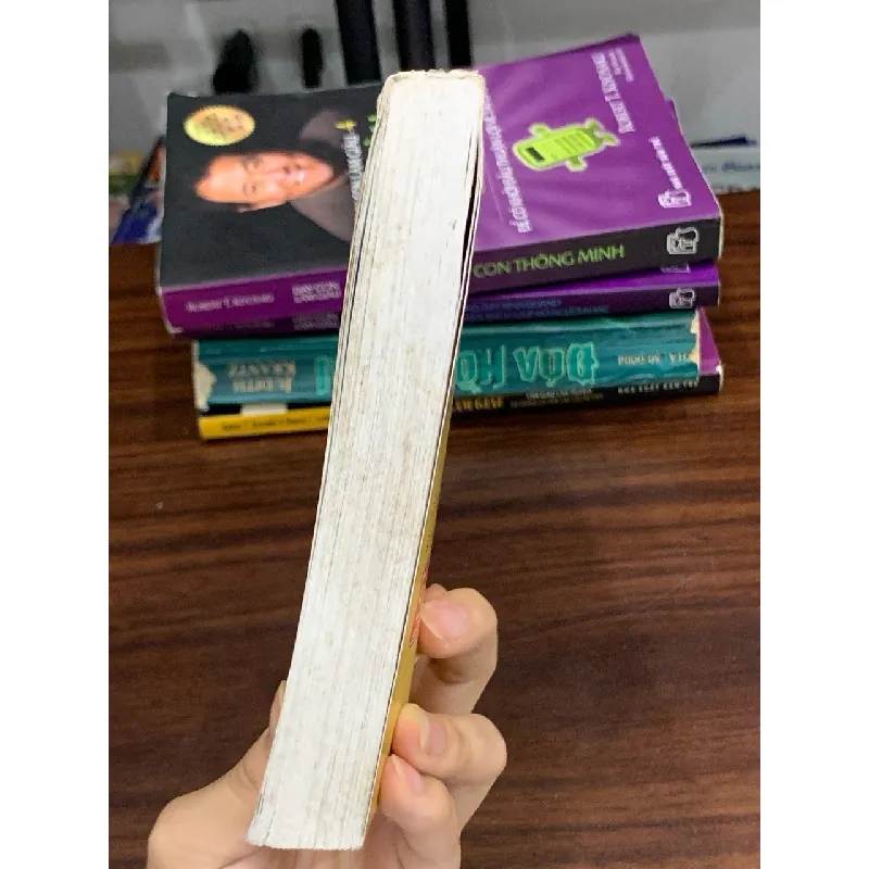 Thể chế kinh tế Việt Nam theo hướng phát triển bền vững chế độ chính trị<br>PGS. TS. Lê Quốc Lý (Chủ biên) 539569