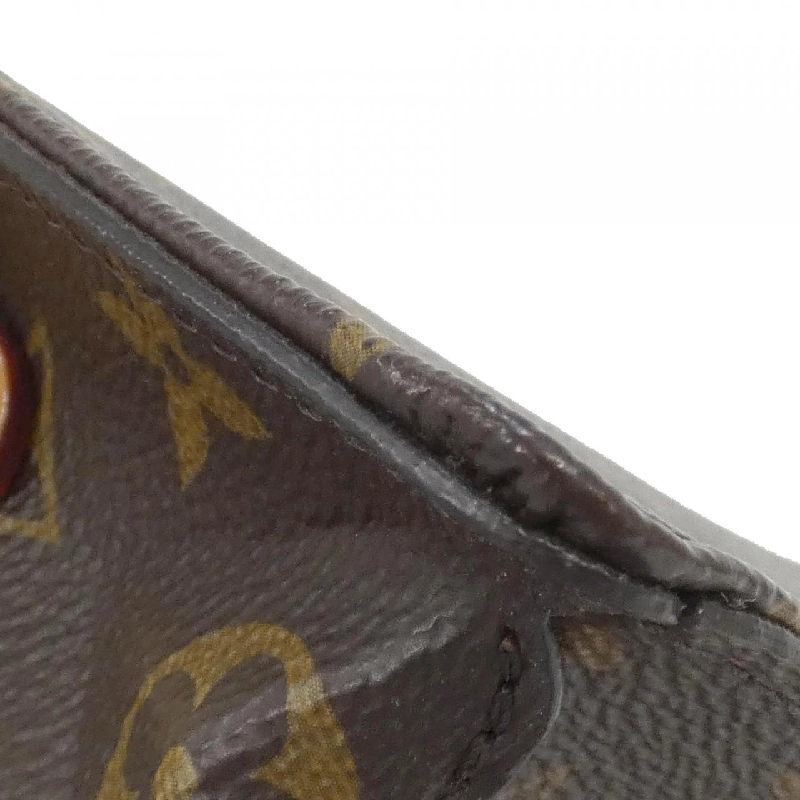 Ví Louis Vuitton Monogram Wallet On Chain Lily M82509 Túi đeo vai - Hàng hiệu Chính hãng 802122