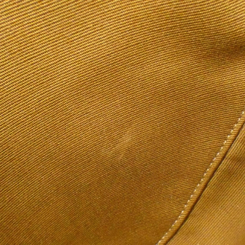 Túi xách mini hình tam giác Celine 10I192DM5 611452