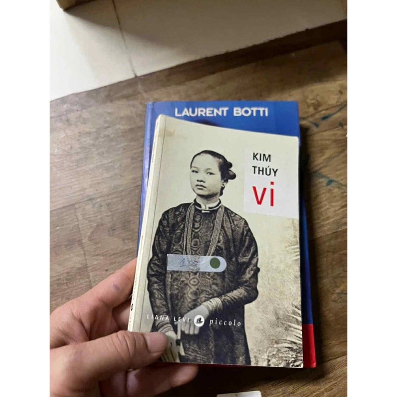 Vi- kim thúy 545675