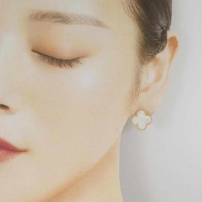 Bông tai Van Cleef & Arpels Vintage Alhambra - Hàng hiệu Authentic 842872