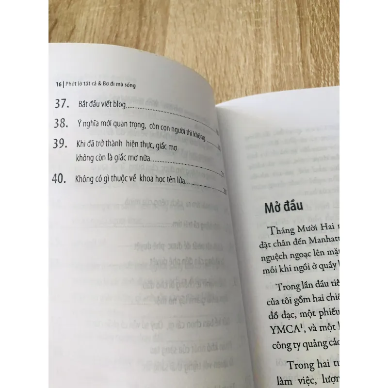 PHỚT LỜ TẤT CẢ & BƠ ĐI MÀ SỐNG 1020308