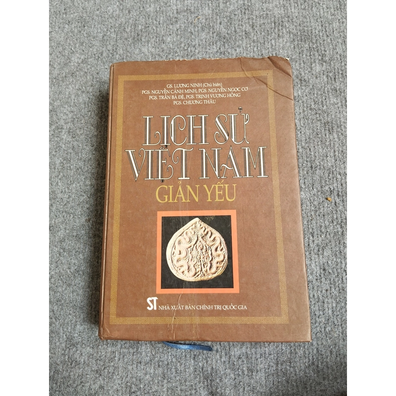 LỊCH SỬ VIỆT NAM GIẢN YẾU 551768