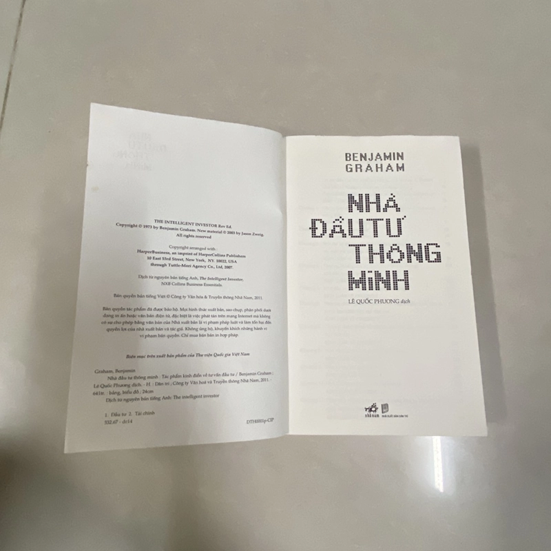 Nhà Đầu Tư Thông Minh 244229