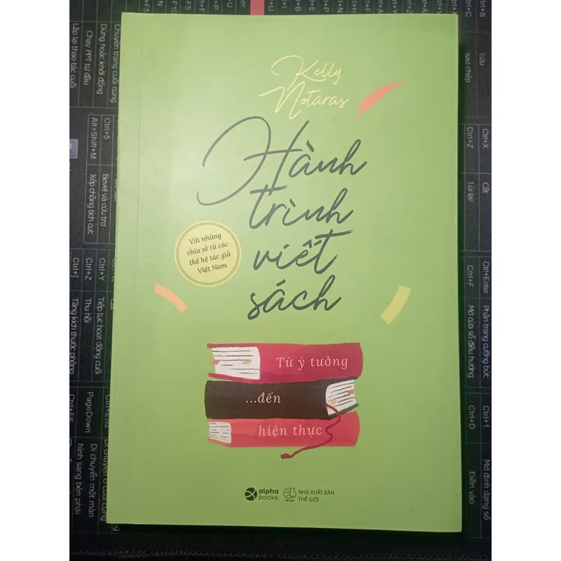 Hành trình viết sách  707078