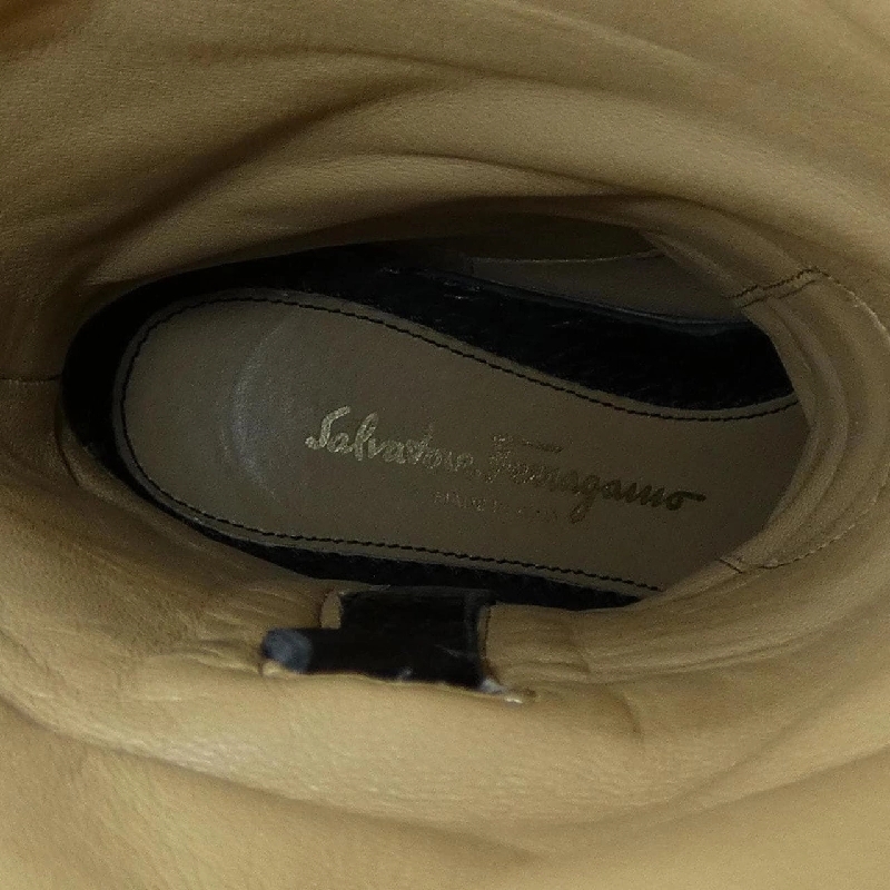 【Mã giảm giá】Giày boot SALVATORE FERRAGAMO 664157