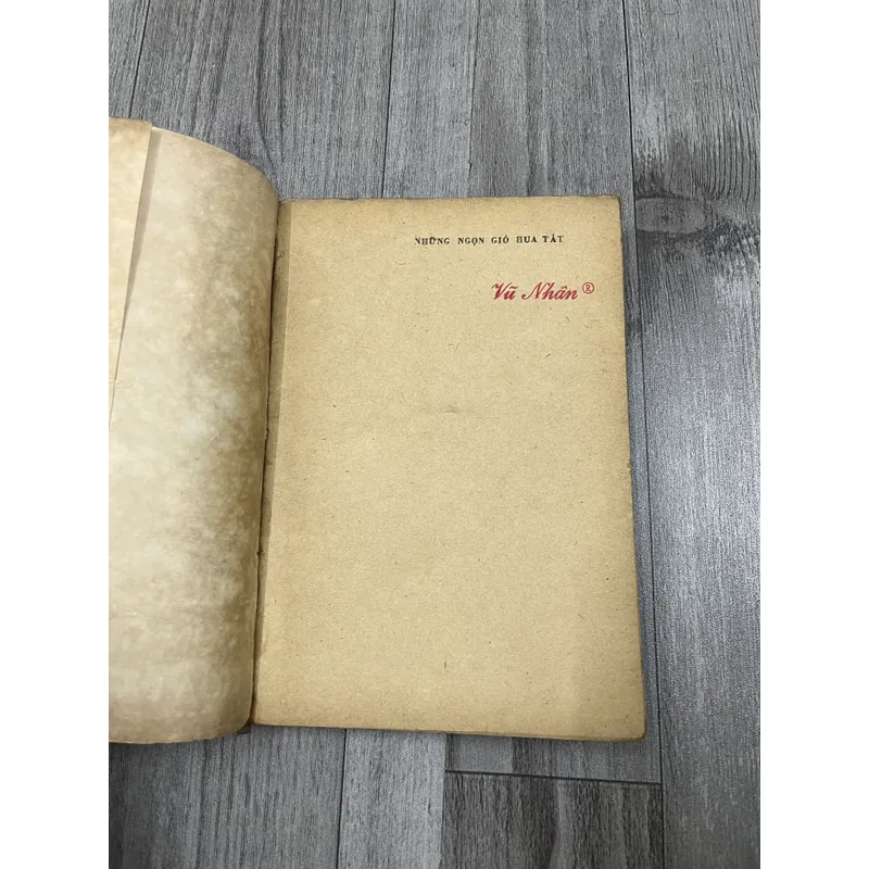 Những ngọn gió hua tát. 6b4 737182