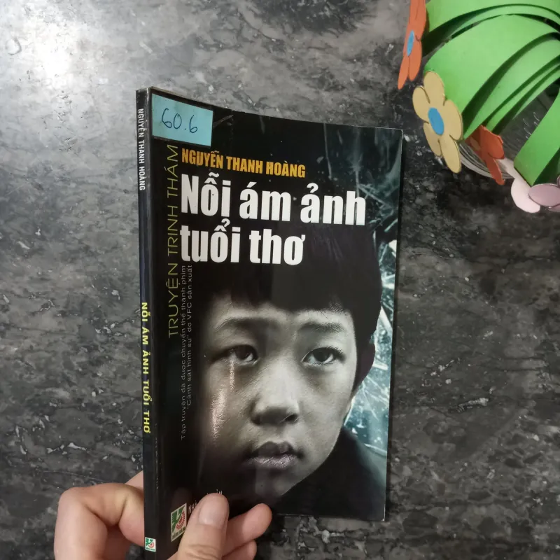 Truyện Trinh Thám - Nỗi Ám Ảnh Tuổi Thơ 1005769