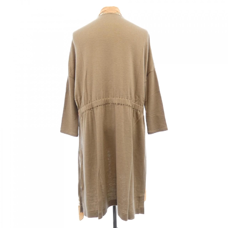 Diagram Áo khoác dài - Hàng hiệu Authentic 819631