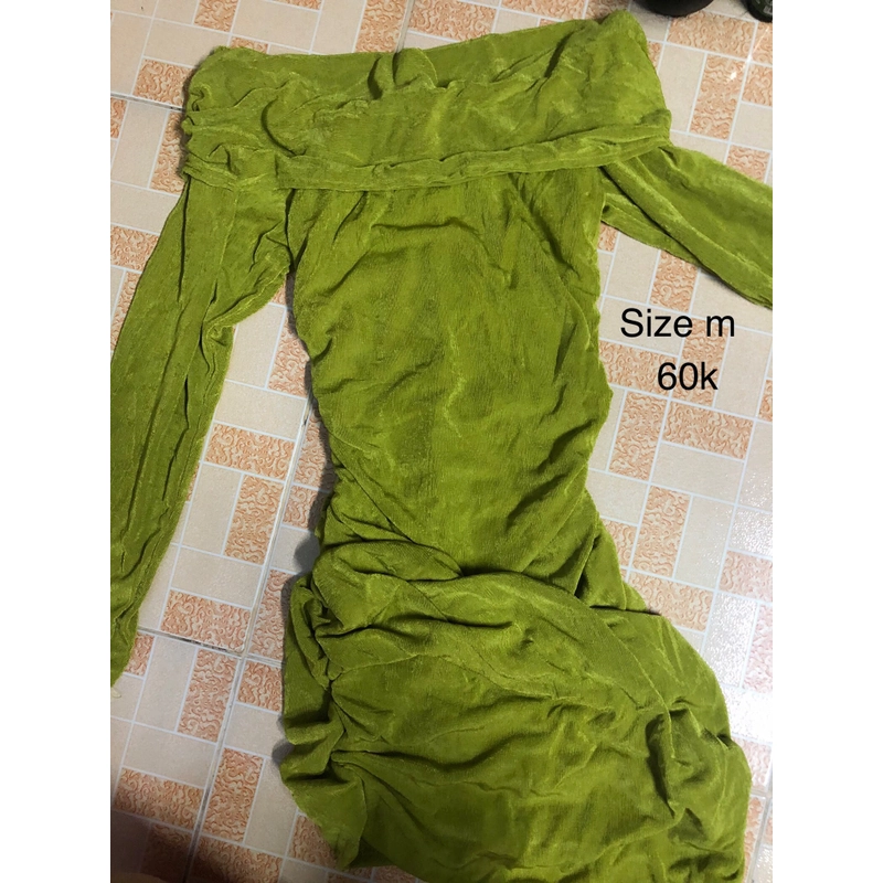 Váy , đầm , áo thun, áo crop top, Jum mới  mua không  mặc vừa bán lại 479322