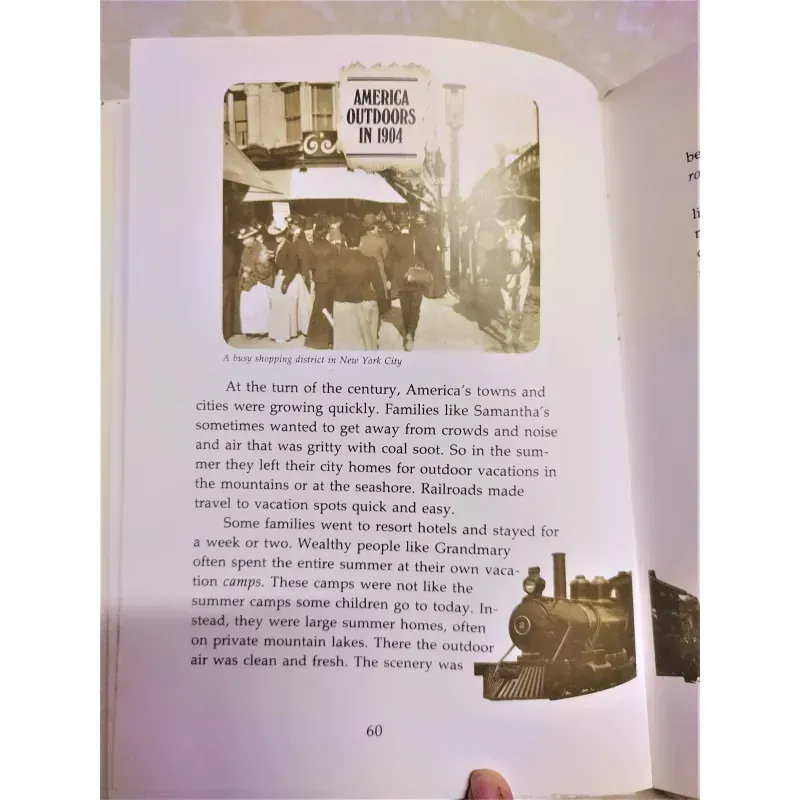 Sách Ngoại văn: Samantha saves the day - A summer story 934032