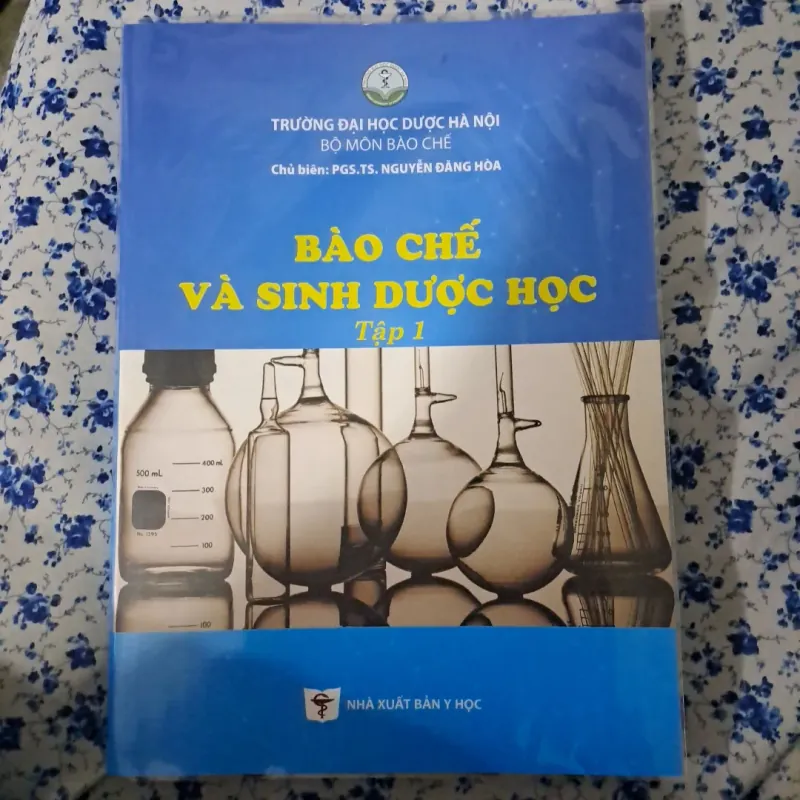 Bộ 2 tập Bào chế và Sinh dược học 2025 792585