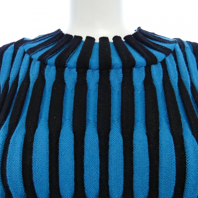 ISSEY MIYAKE ニット 644008