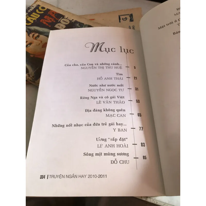 Truyện ngắn hay 2011 - Nhiều tác giả  1003227