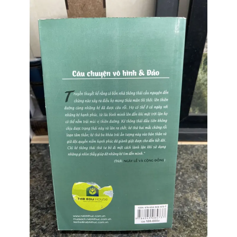 Câu chuyện vô hình & đảo Hamvas Bela 751915