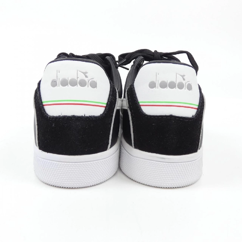 Giày thể thao DIADORA - Hàng hiệu Authentic 903865