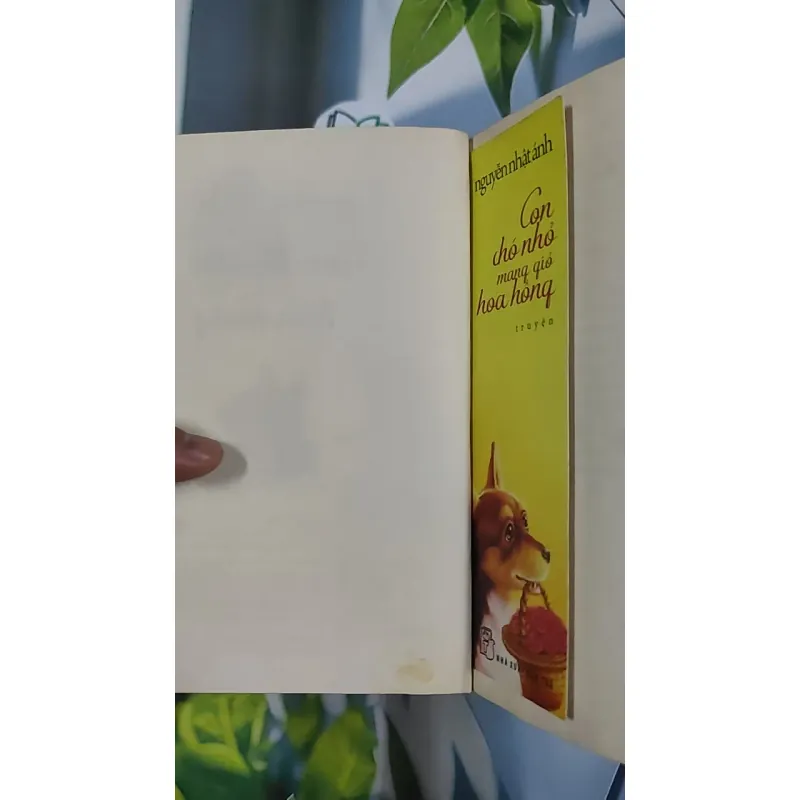 Con Chó Nhỏ Mang Giỏ Hoa Hồng - Nguyễn Nhật Ánh 798468