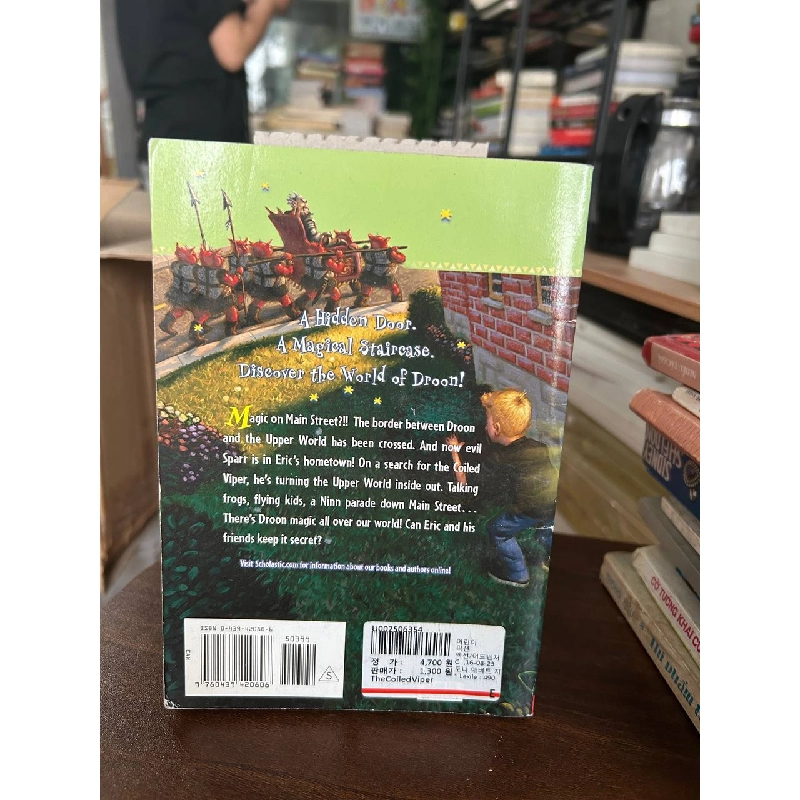 The Secrets of Droon: The Coiled Viper - Tony Abbott 933754