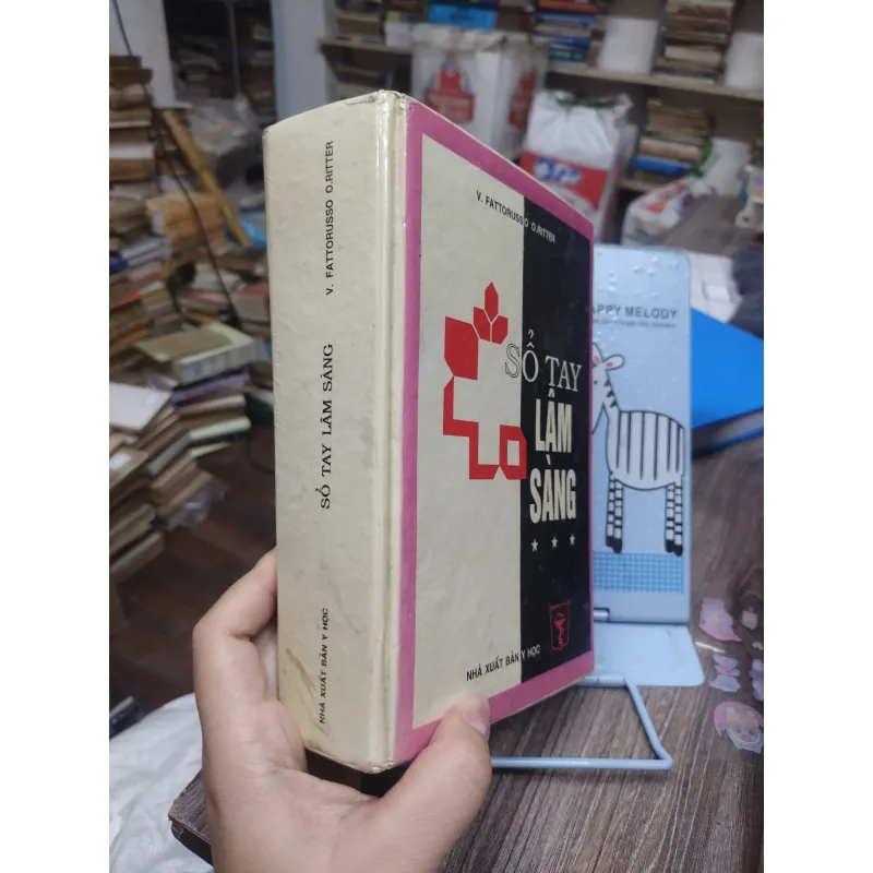 Sách: Sổ tay lâm sàng - TG V.Fattorusso O.Ritter (A3) 727787
