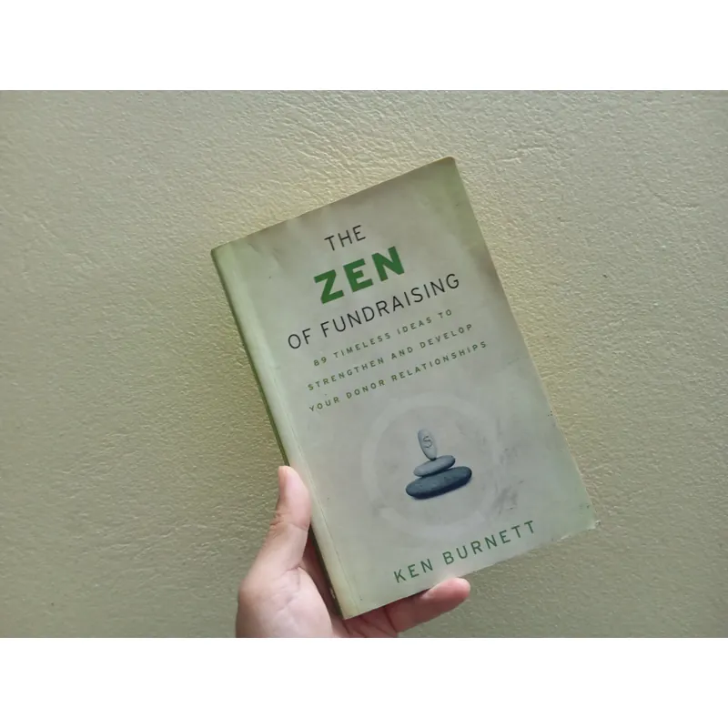 The zen of fundraising, sách ngoại văn tiếng Anh english book  713023