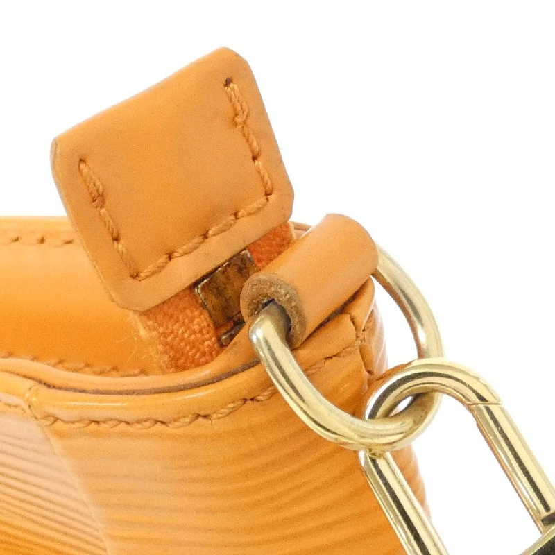 Túi đeo vai Louis Vuitton Epi Salvanga M5898H 611621