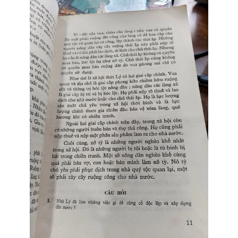 lịch sử lớp 7 phổ thông 545617