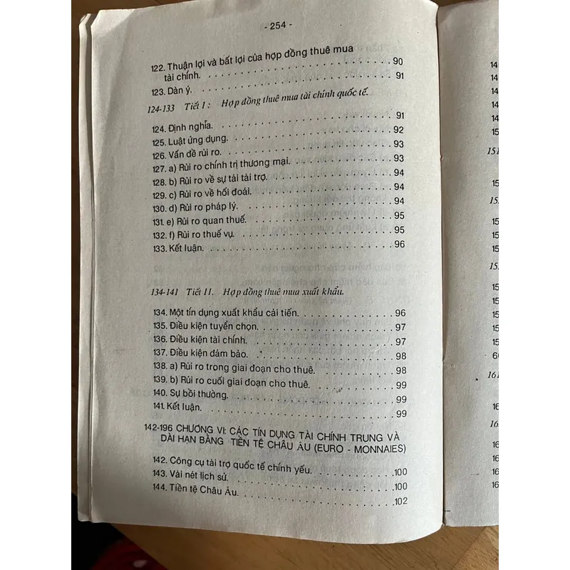 [luật - tài chính] Luật quốc tế về ngân hàng - Jean Pierre Mattout 707604