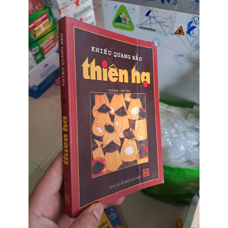 Thiên hạ - Khiếu Quang Bảo VĂN HỌC HCM0910 Rebooks.vn 953142