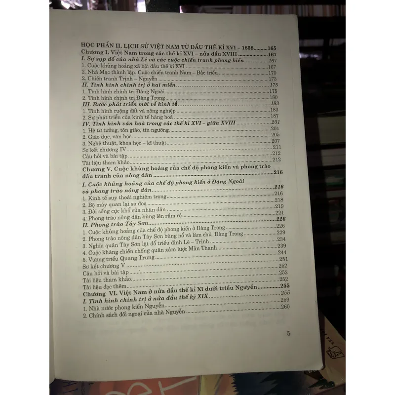Lịch sử Việt Nam từ thế kỷ X đến 1858 - Trương Hữu Quýnh - Đào Tố Uyên - Phạm Văn Hùng 735456