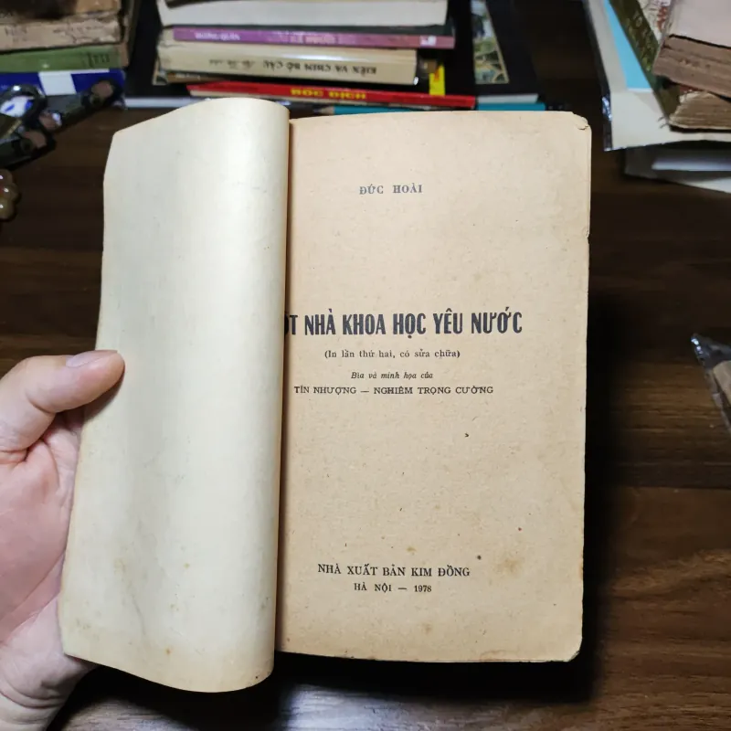 Một Nhà Khoa Học Yêu Nước - Đức Hoài 1021290