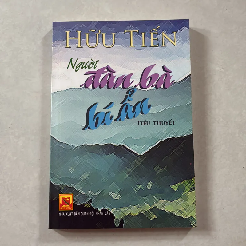 Người đàn bà bí ẩn - Hữu Tiến 746873