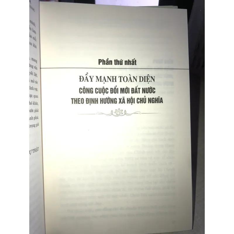 Xây dựng Đảng và Hệ thống chính trị trong sạch, vững mạnh 704267