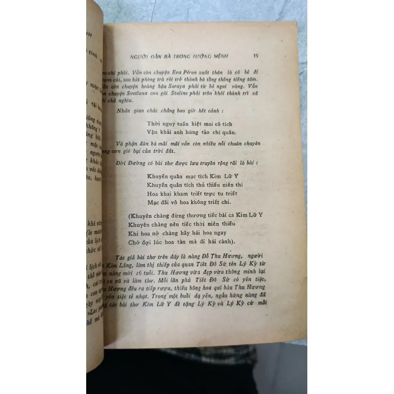 NGƯỜI ĐÀN BÀ TRONG TƯỚNG MỆNH HỌC - VŨ TÀI LỤC 748934