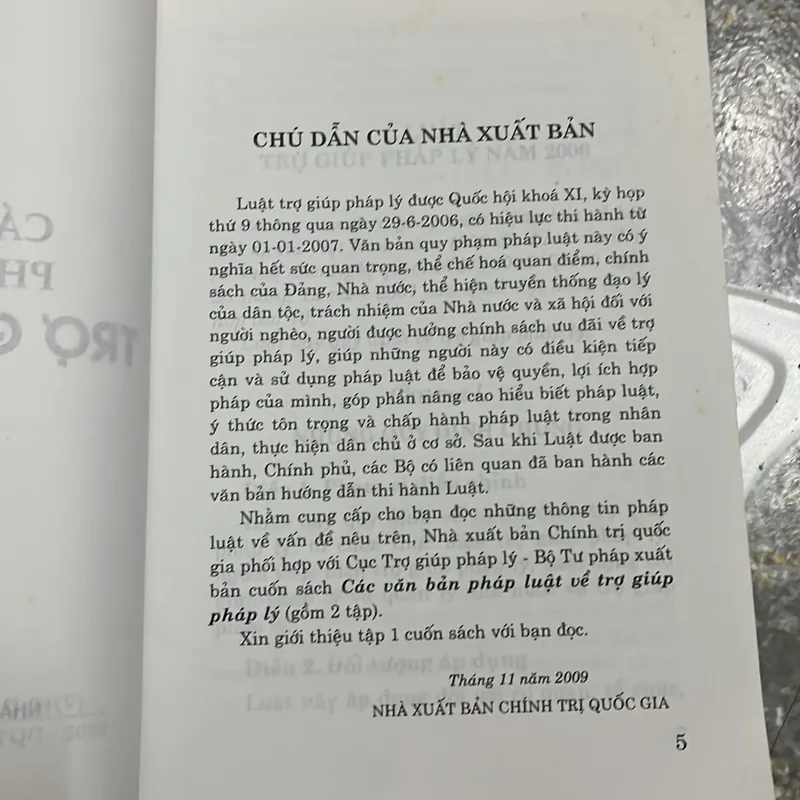 [luật- chính trị] Trợ giúp pháp lý combo 2 quyển 558897
