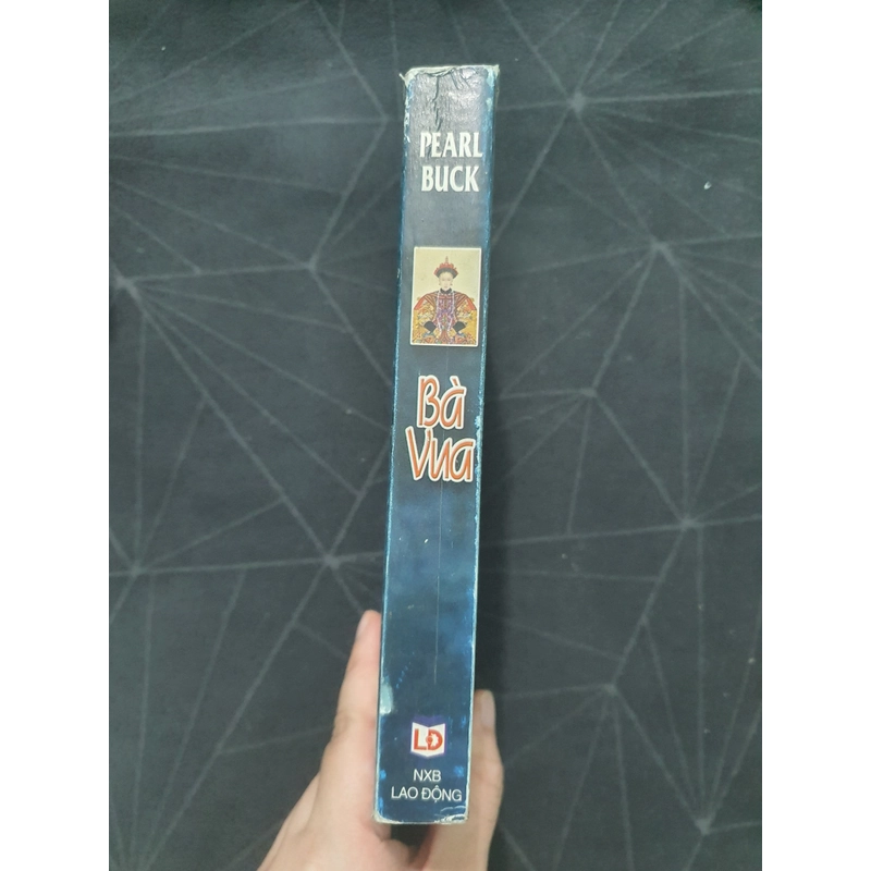 "Bà Vua" - Pearl Buck 496117