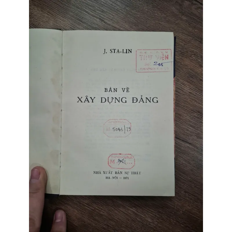 Bàn về xây dựng Đảng - J. Sta-lin - Chính trị/Xây dựng Đảng 714981