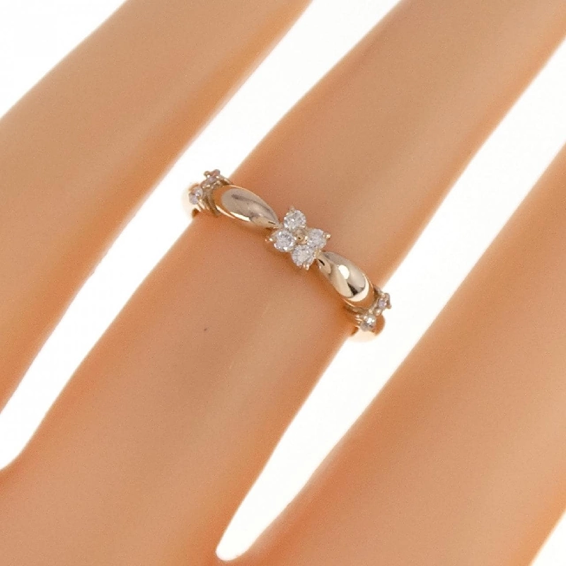 Nhẫn kim cương K18PG hoa 671062