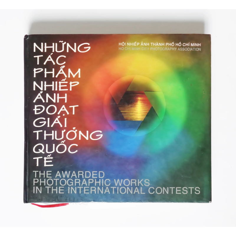 Những tác phẩm nhiếp ảnh đoạt giải thưởng quốc tế (Tập 1) 322931
